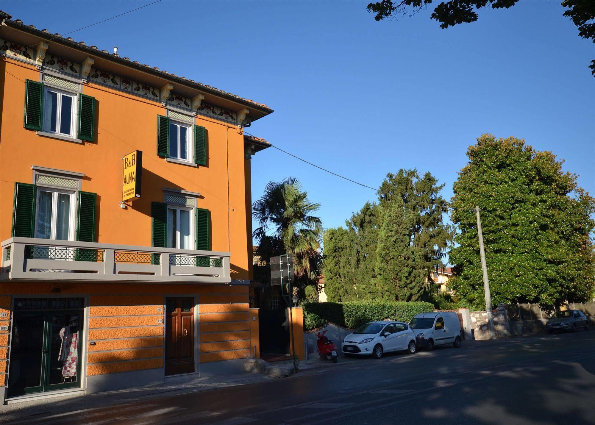 B&B Alma Lucca Eksteriør billede